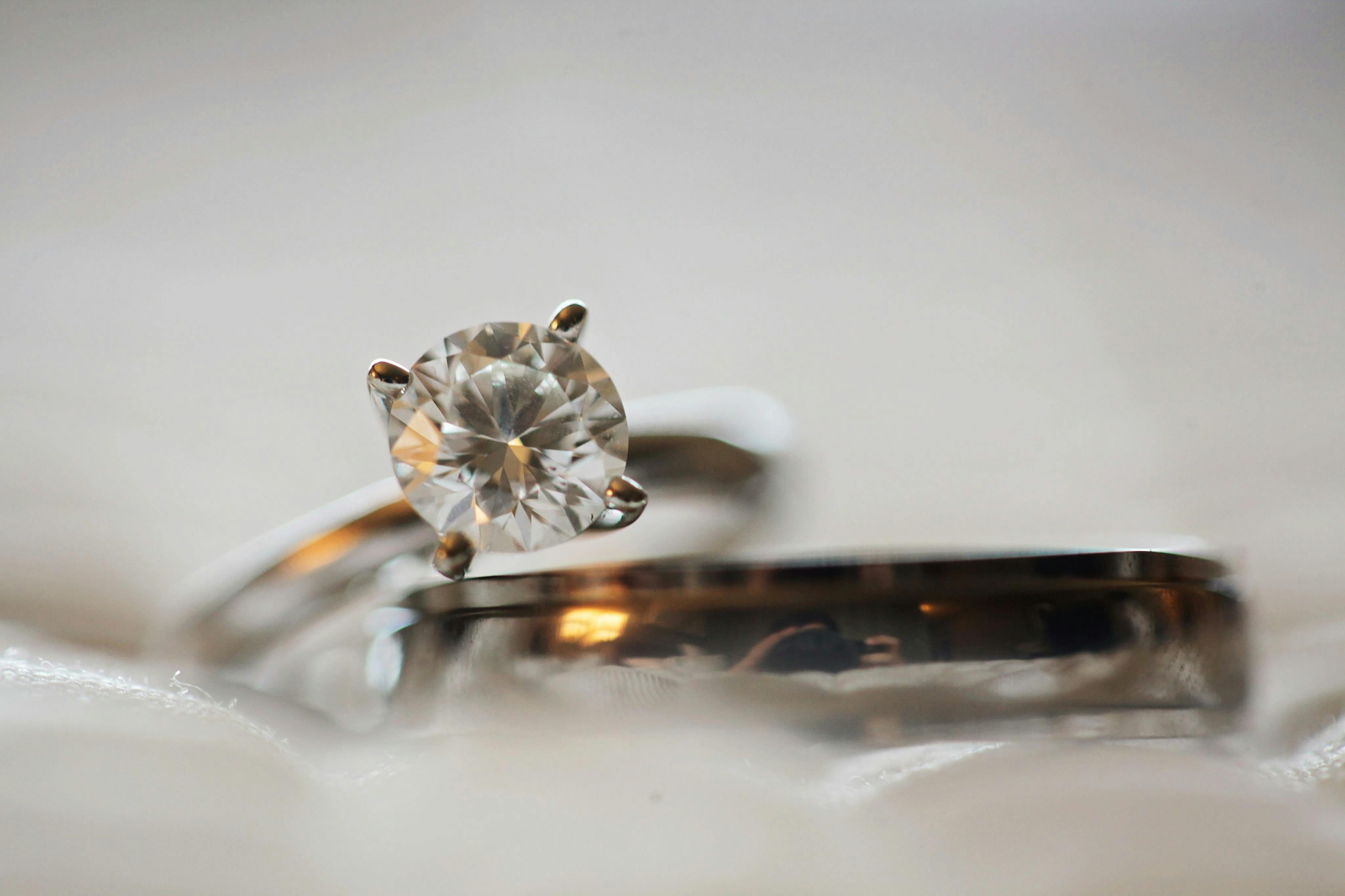Labor-Diamanten – Eine nachhaltige Alternative zu natürlichen Diamanten?